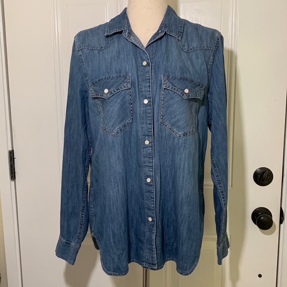Gap denim button up shirt sz L new with tag